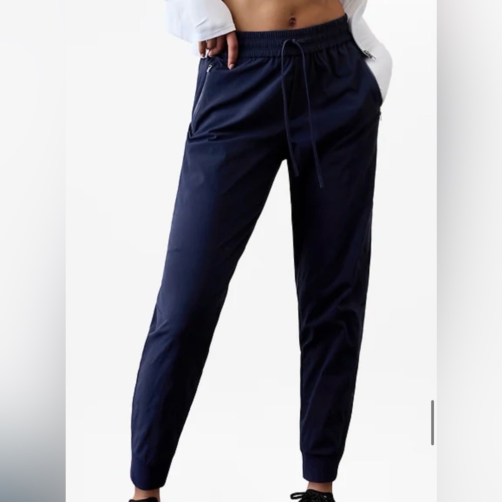 Athleta Women's Trekkie North Jogger